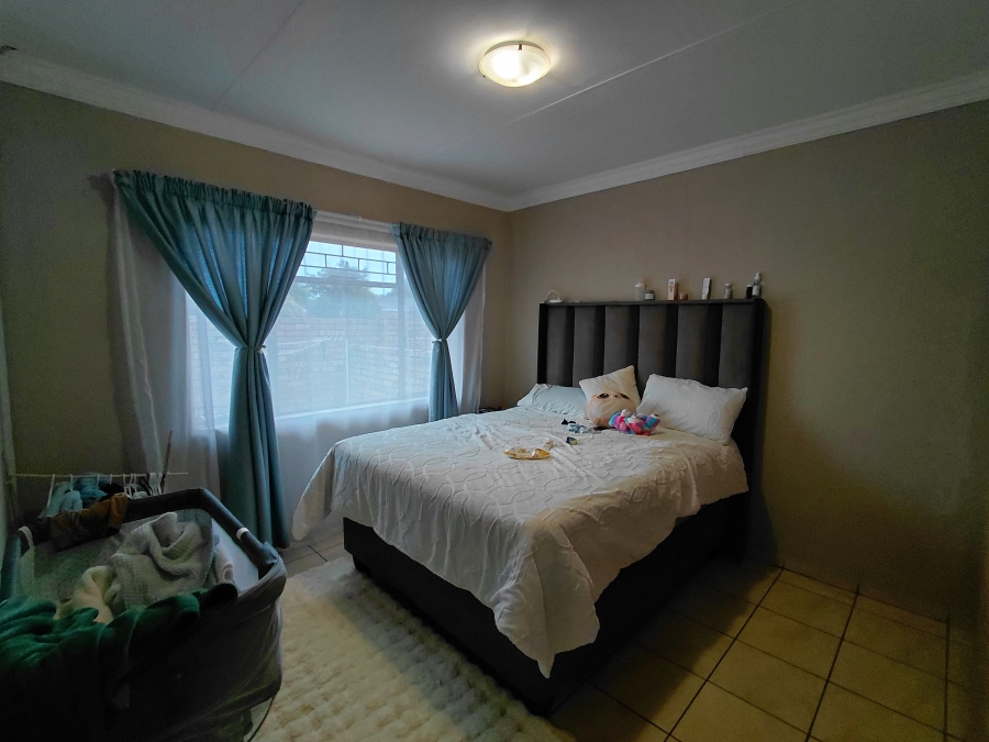 To Let 2 Bedroom Property for Rent in Doringkruin North West